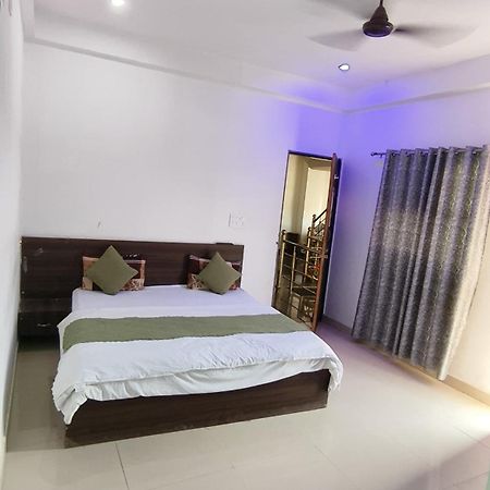 Shri Jee Dham Near Prem Mandir Hotel Vrindávan Kültér fotó