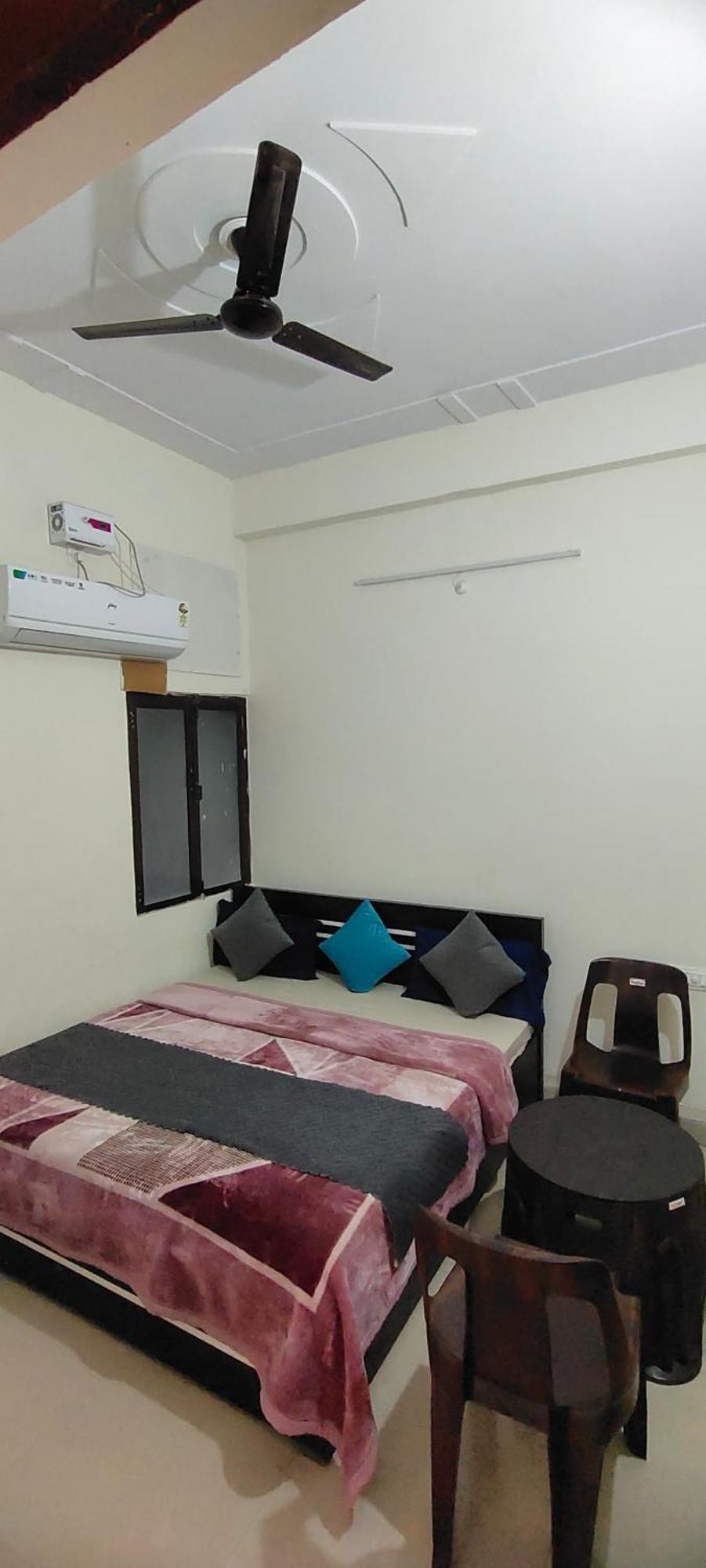Shri Jee Dham Near Prem Mandir Hotel Vrindávan Kültér fotó