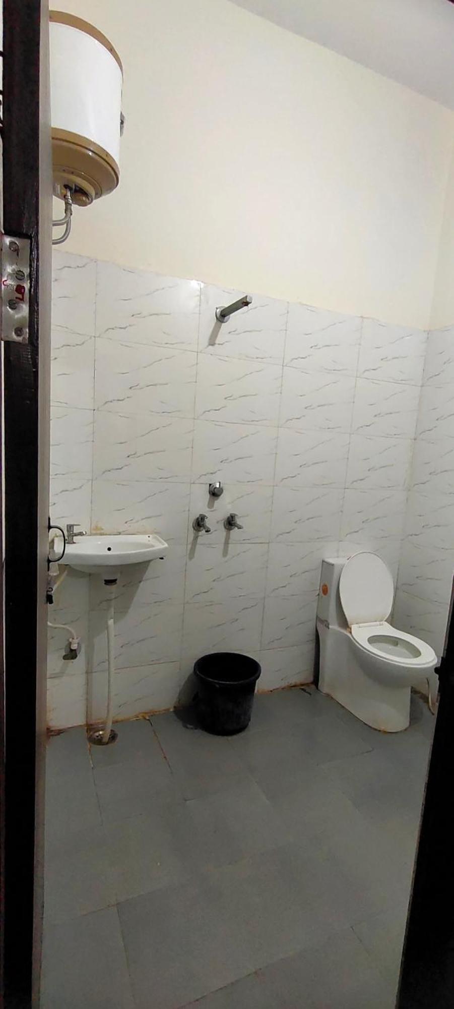 Shri Jee Dham Near Prem Mandir Hotel Vrindávan Kültér fotó